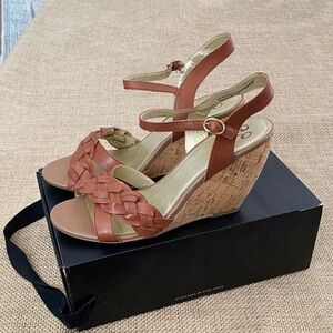 Seychelles Kill em with kindness Cork Wedge leather Sandal - Tan whiskey size 11